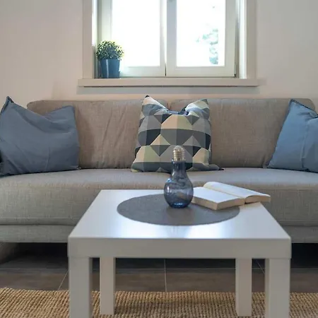 App Marina 3 Apartment *