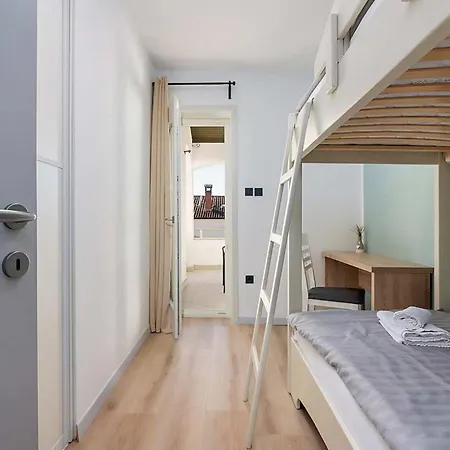 App Marina 3 Apartment *