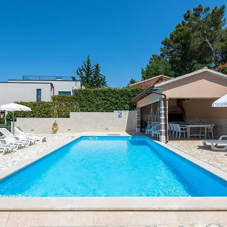 App Marina 3 Apartment